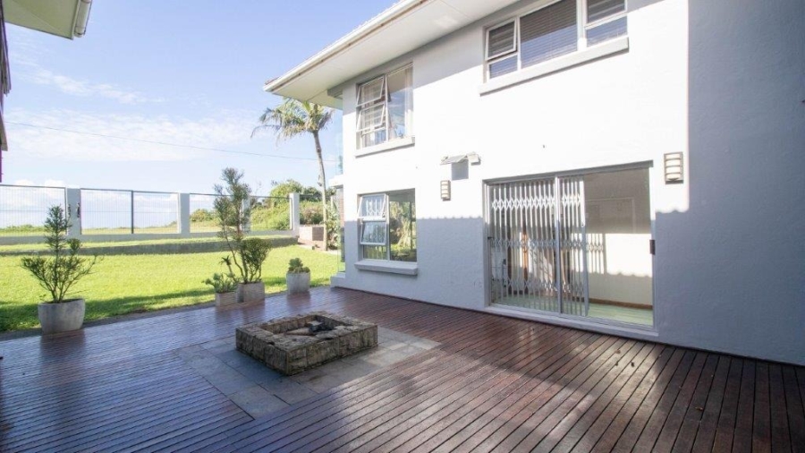 5 Bedroom Property for Sale in Gonubie Eastern Cape